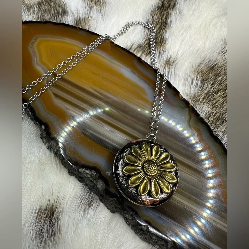 Sunflower Vintage Locket Necklace New Boho Country Western gift mother daughter - Picture 10 of 12